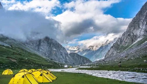 Buran Ghati Trek in Himachal Pradesh